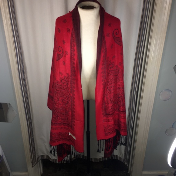 Scarf collection - Picture 1 of 15